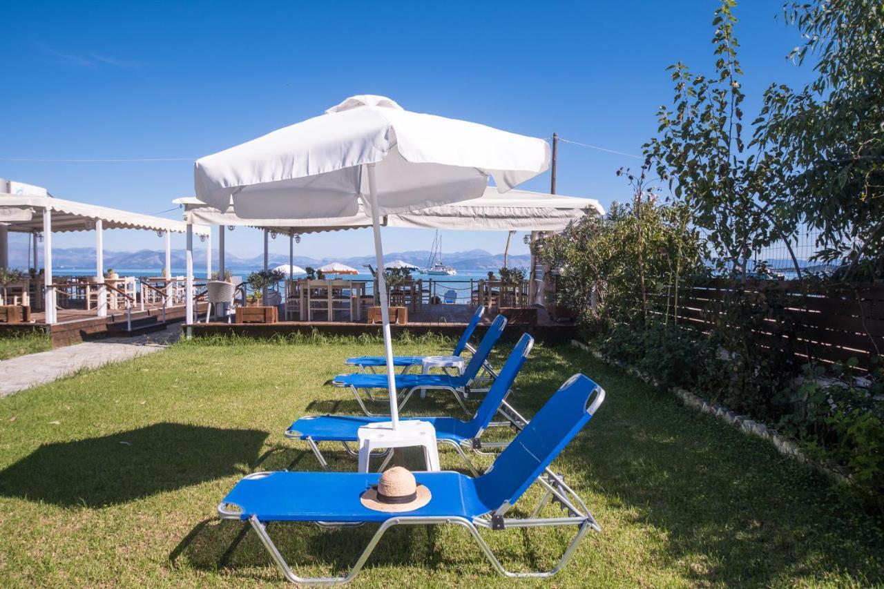 Christina Beachfront Rooms By Hotelius Petrití Εξωτερικό φωτογραφία