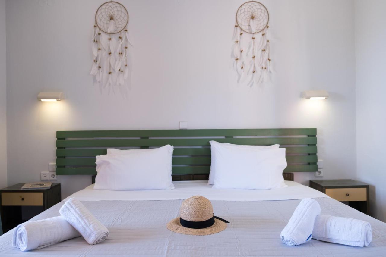 Christina Beachfront Rooms By Hotelius Petrití Εξωτερικό φωτογραφία