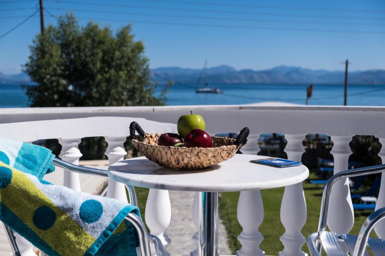 Christina Beachfront Rooms By Hotelius Petrití Εξωτερικό φωτογραφία