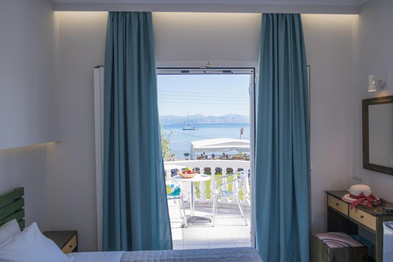 Christina Beachfront Rooms By Hotelius Petrití Εξωτερικό φωτογραφία